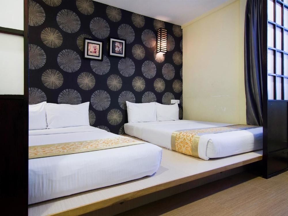 เอจ เดย์ บูติกโฮเต็ล @ อิมเปียน เอมาส สกูได Hotel ภายนอก รูปภาพ